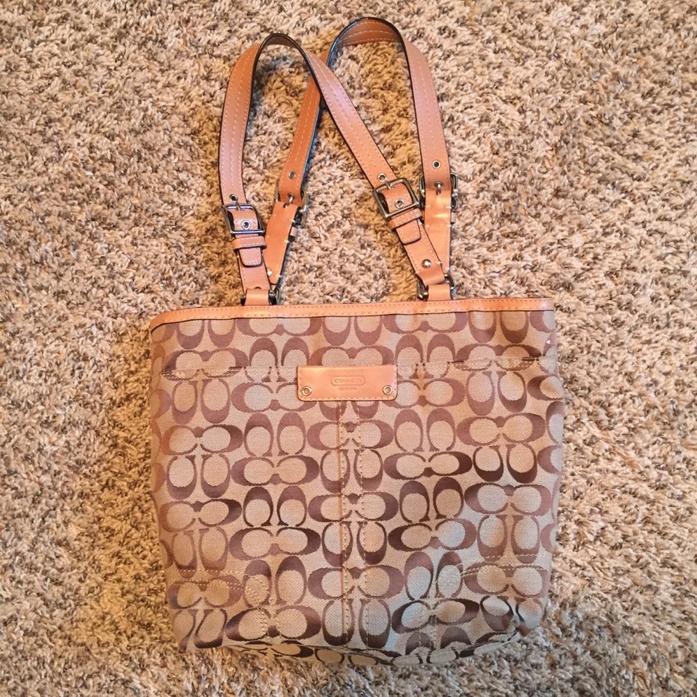Coach medium/small tote handbag